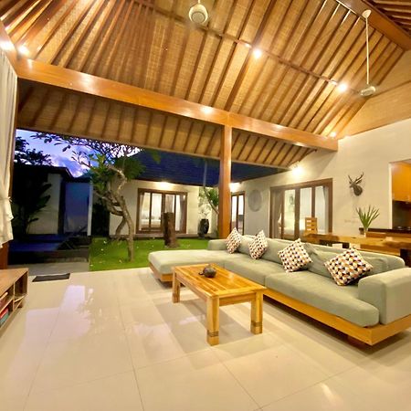 Nil Villa Seminyak מראה חיצוני תמונה