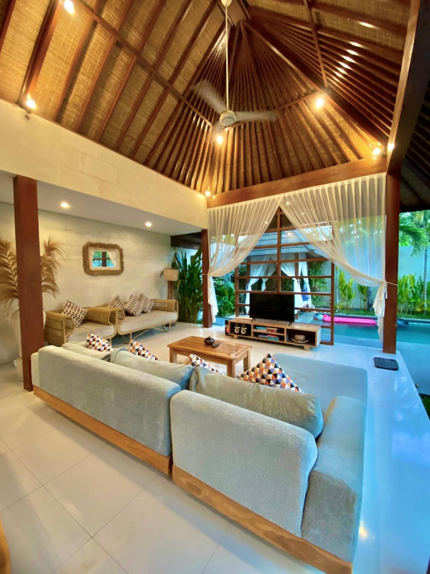 Nil Villa Seminyak מראה חיצוני תמונה