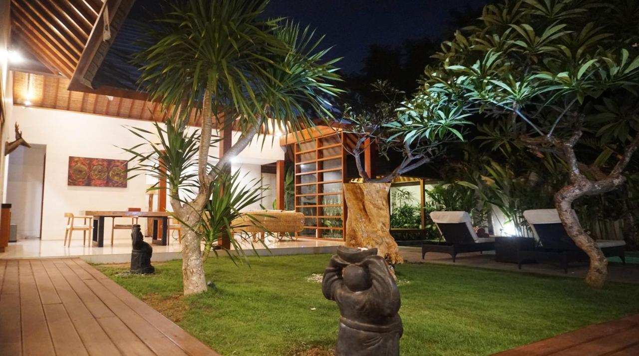 Nil Villa Seminyak מראה חיצוני תמונה